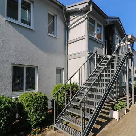 Gartenhaus Diana Apartment *